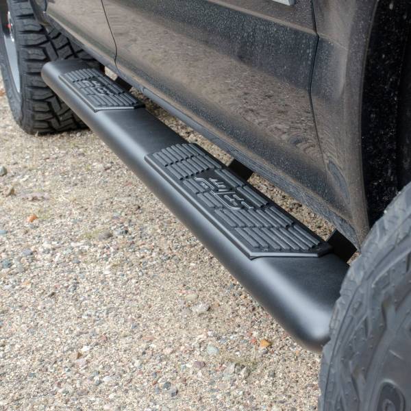 ARIES - ARIES AscentStep 5-1/2" x 91" Black Steel Running Boards, Select Ford F-Series Crew CARBIDE BLACK POWDER COAT - 2558048 - Image 1