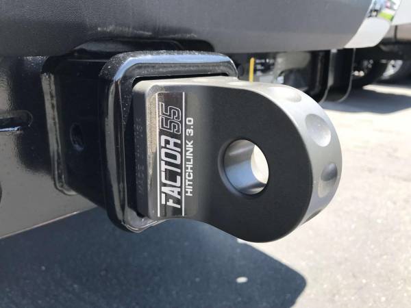 Factor 55 - Factor 55 HitchLink 3.0 Reciever Shackle Mount 3 Inch Receivers Anodized Gray - 00027-06 - Image 1