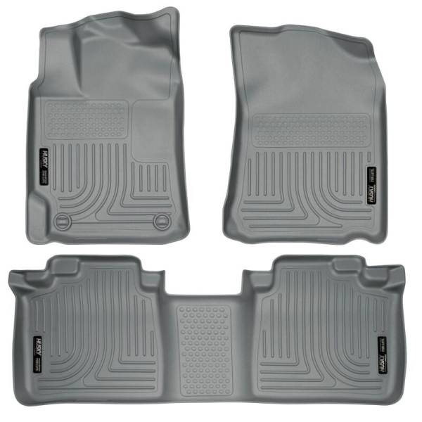 Husky Liners 07-11 Toyota Camry (All) WeatherBeater Combo Gray Floor Liners (One Piece for 2nd Row) | 98512 - Image 1