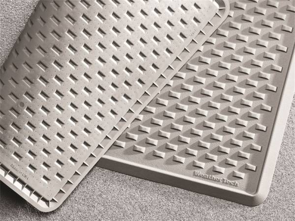WeatherTech - WeatherTech Universal Universal Universal Indoor Mat 24in x 39in - Grey | IDM1BXG - Image 1