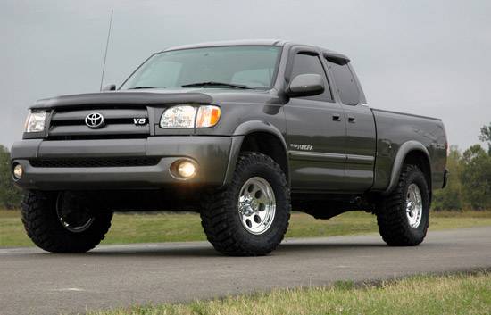 Rough Country - 2.5 Inch Leveling Kit - Toyota Tundra 2WD/4WD (2000-2006) | 750 - Image 1