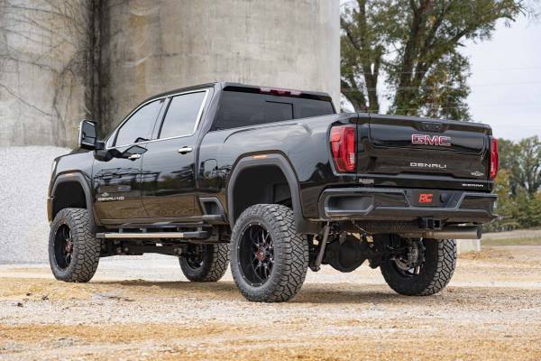 Rough Country - 7 Inch Lift Kit - NTD - M1 - w/ Overloads - Chevy/GMC 2500HD/3500HD (20-25) | 111140 - Image 1
