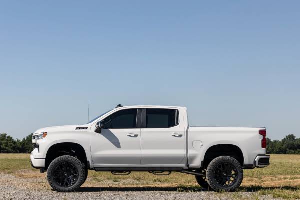 Rough Country - Rough Country - 6 Inch Lift Kit - Mono Leaf Rear - Diesel - Chevy Silverado 1500 4WD (2025) | 21630D_A - Image 1