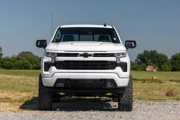 Rough Country - Rough Country - 6 Inch Lift Kit - Mono Leaf Rear - M1 Struts/M1 - Chevy Silverado 1500 (2025) | 21640_A - Image 1