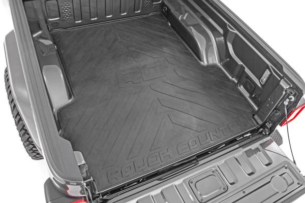 Rough Country - Rough Country - Bed Mat - 5' Bed - RC Logo - Jeep Gladiator JT 4WD (2020-2025) | RCM687 - Image 1