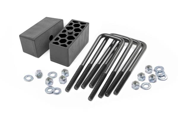 Rough Country - Rough Country - 2.5 Inch Block & U-Bolt Kit - Chevy/GMC 1500 (99-25) | 6521 - Image 1