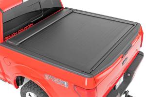 Exterior - Tonneau Covers - Rough Country - Rough Country Hard Folding Bed Cover Retractable 5 ft. 5 in.  -  46220551