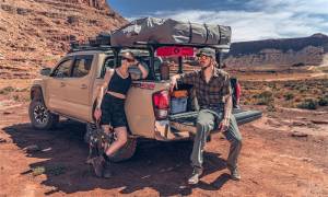 Husky Liners - Husky Liners 16-23 Toyota Tacoma DC In-Channel Mount Ventvisor Low Profile (4pc) - Smoke | 2864036 - Image 3