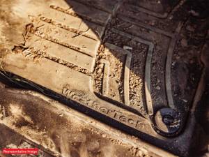 WeatherTech - WeatherTech 2012+ Dodge Ram Truck 2500/3500 Rear FloorLiner HP - Tan | 454772IM - Image 6