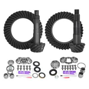 Yukon Ring & Pinion Gear Kit Front & Rear for Toyota 8.2/8IFS Diff (w/Factory Locker) 4.88 Ratio | YGKT008-488LOC-3