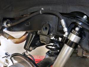 ICON - ICON 2007+ Toyota FJ / 2003+ Toyota 4Runner 1-3in Rear 2.5 Series Shocks VS RR CDCV - Pair | 57810CP - Image 3