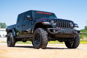 Rough Country - 2.5 Inch Leveling Kits - Springs - V2 - Jeep Gladiator JT 4WD (2024-2025) | 78470