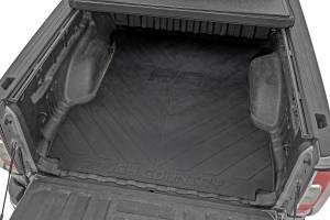 Rough Country - Bed Mat - 5' Bed - RC Logo - Chevy/GMC Canyon/Colorado 2WD/4WD (2015-2022) | RCM690