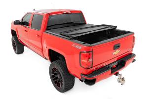 Rough Country - Rough Country - Soft Tri-Fold Bed Cover - 5'9 in. Bed - Chevy/GMC 1500 (14-18 & Classic) | 41214550A - Image 3