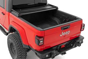 Rough Country - Soft Tri-Fold Bed Cover - 5' Bed - Jeep Gladiator JT 4WD (2020-2025) | 41620500A - Image 2