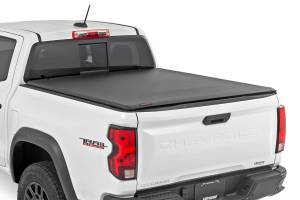 Rough Country - Soft Roll Up Bed Cover - 5' Bed - Chevy/GMC Canyon/Colorado 2WD/4WD (15-25) | 42120500