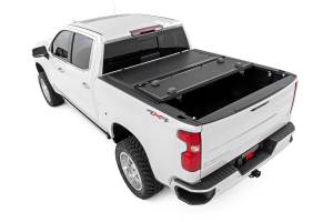 Rough Country - Rough Country - Hard Low Profile Bed Cover - 5'10 in. Bed - Chevy/GMC Sierra/Silverado 1500 (19-25) | 47120580B - Image 4