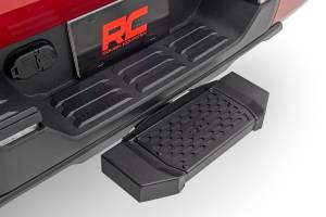 Rough Country - HD2 Heavy Duty Receiver Hitch Step - Fits 2 Inch Receiver | SRB100