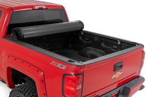Rough Country - Rough Country - Hard Roll Up Bed Cover - 5'9 in. Bed - Chevy/GMC 1500 (14-18 & Classic) | 50214550 - Image 2
