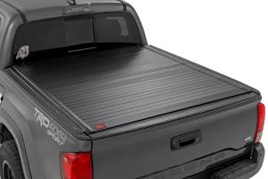 Rough Country - Hard Roll Up Bed Cover - 5' Bed - Toyota Tacoma 2WD/4WD (2016-2023) | 50420500