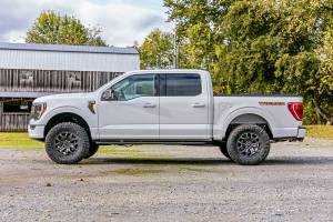 Rough Country - 2.5 Inch Lift Kit - M1 Struts - Ford F-150 Tremor 4WD (2021-2025) | 510040 - Image 3
