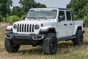 Rough Country - 2.5 Inch Leveling Kits - Springs - Jeep Gladiator JT 4WD (2020-2023) | 64830B